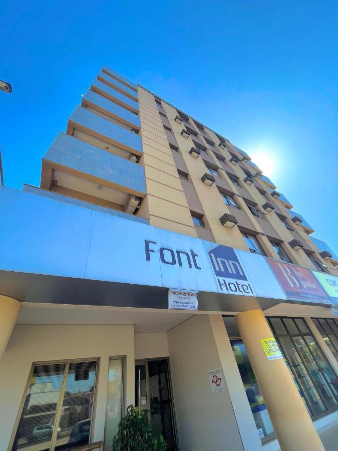 Font Inn Араракуара Екстер'єр фото